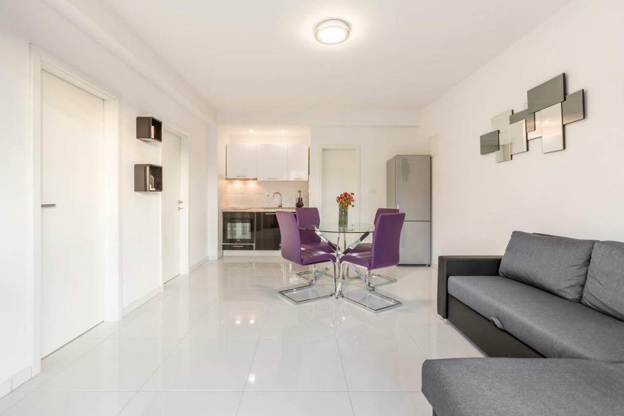 Apartments Karlo Подстрана Экстерьер фото